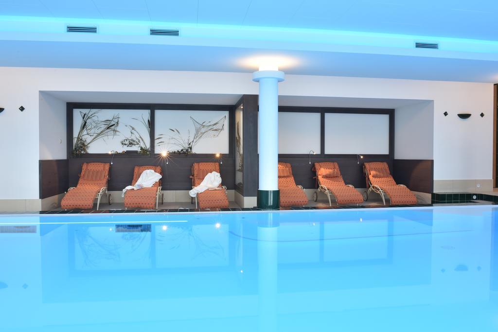 ארנסהופ Romantik Hotel Fischerwiege מראה חיצוני תמונה