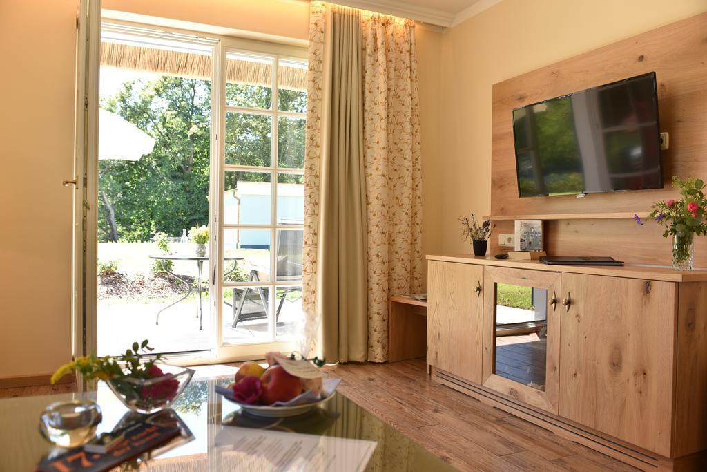ארנסהופ Romantik Hotel Fischerwiege מראה חיצוני תמונה